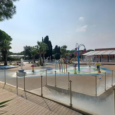 Mobil-home - 8 Pers - 100m Des Plages - Confort - Siblu 4 Etoiles Campsite Canet-en-Roussillon
